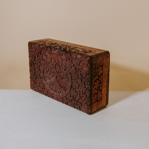 
            
                Load image into Gallery viewer, TREE OF LIFE WOODEN BOX BROWN COLOR
            
        